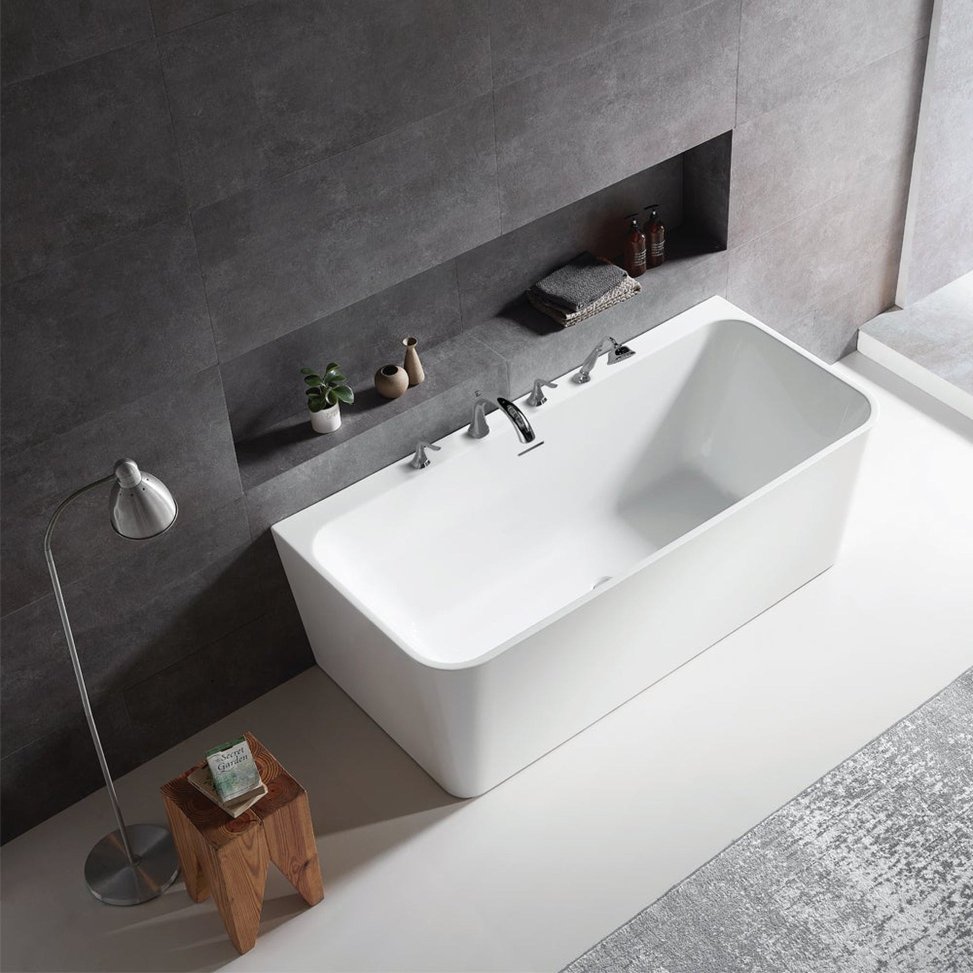 Vinnova Dashiel 59" x 32" White Rectangular Freestanding Soaking Acrylic Bathtub