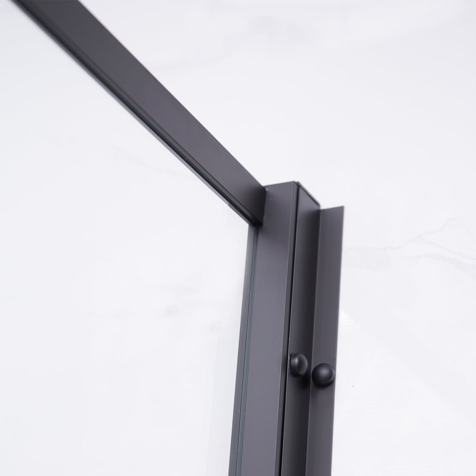 Vinnova Sondrio 60" x 76" Matte Black Rectangle Framed Pivot Shower Door