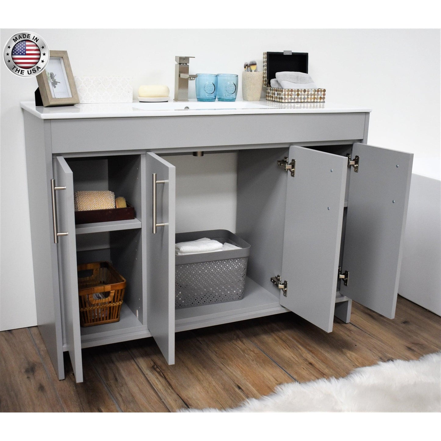 Volpa USA Villa 48" Gray Freestanding Modern Bathroom Vanity With Integrated Ceramic Top and Brushed Nickel Round Handles