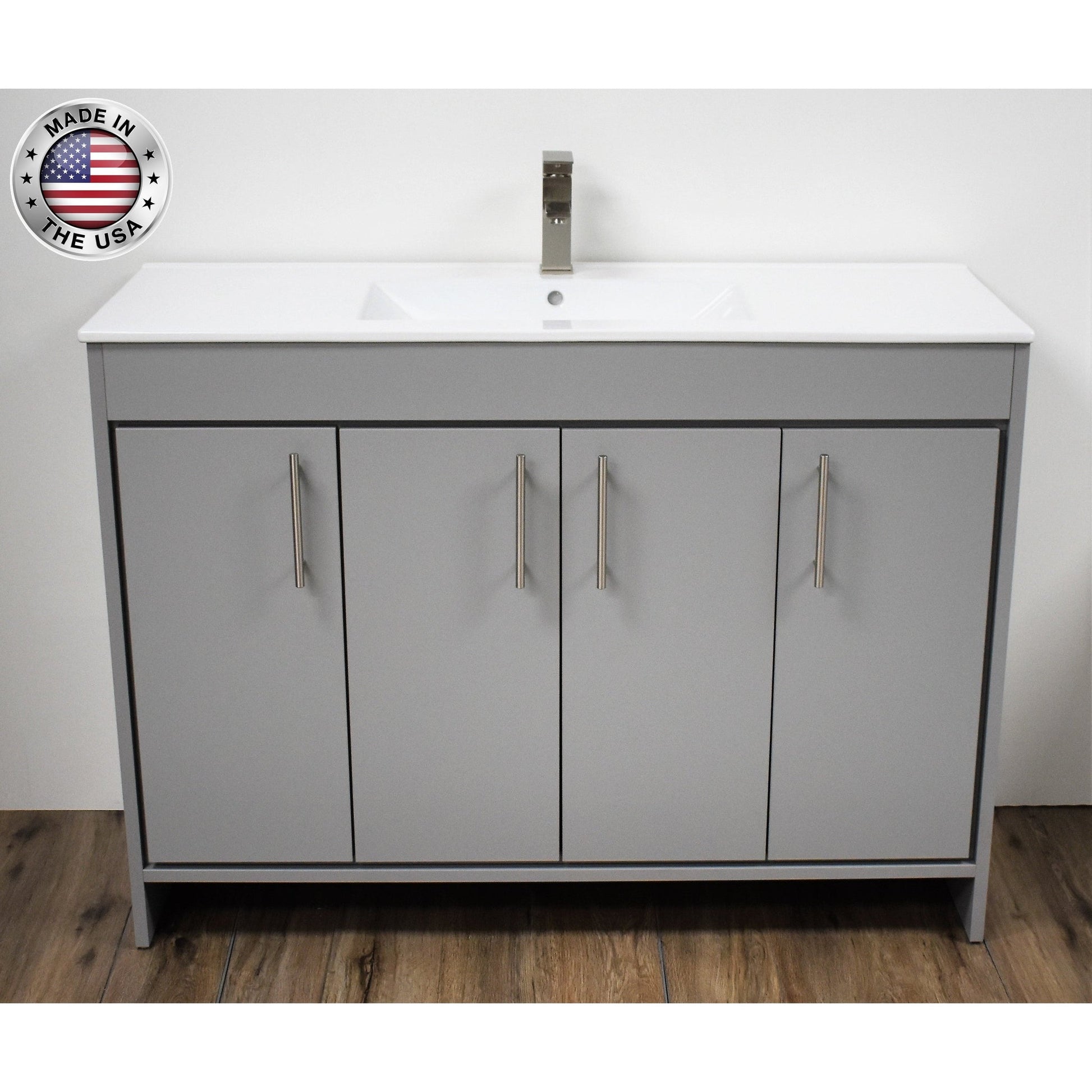 Volpa USA Villa 48" Gray Freestanding Modern Bathroom Vanity With Integrated Ceramic Top and Brushed Nickel Round Handles