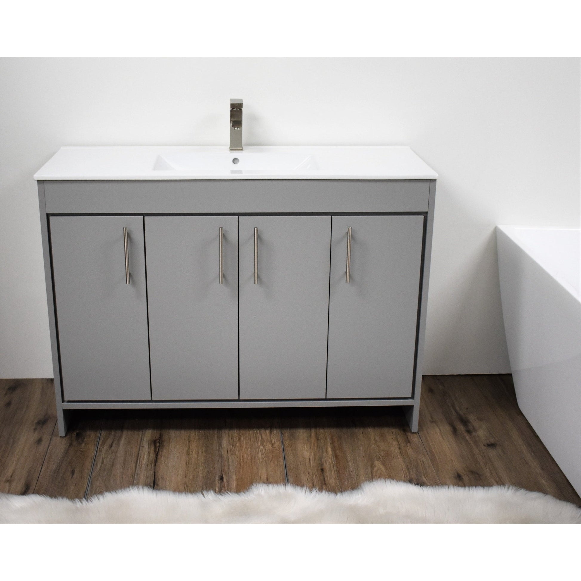 Volpa USA Villa 48" Gray Freestanding Modern Bathroom Vanity With Integrated Ceramic Top and Brushed Nickel Round Handles